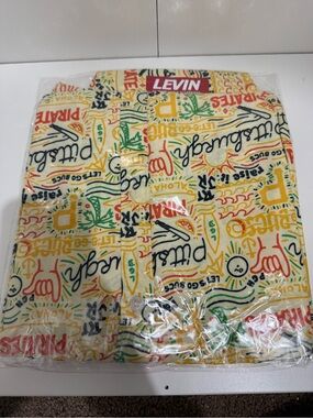 New in Package Pittsburgh Pirates 2025 Hawaiian Shirt